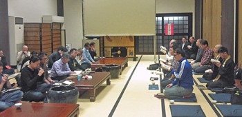 温雅会と准堂衆会の練習風景