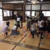 本堂をボールでめちゃくちゃに 本堂をボールでめちゃくちゃに